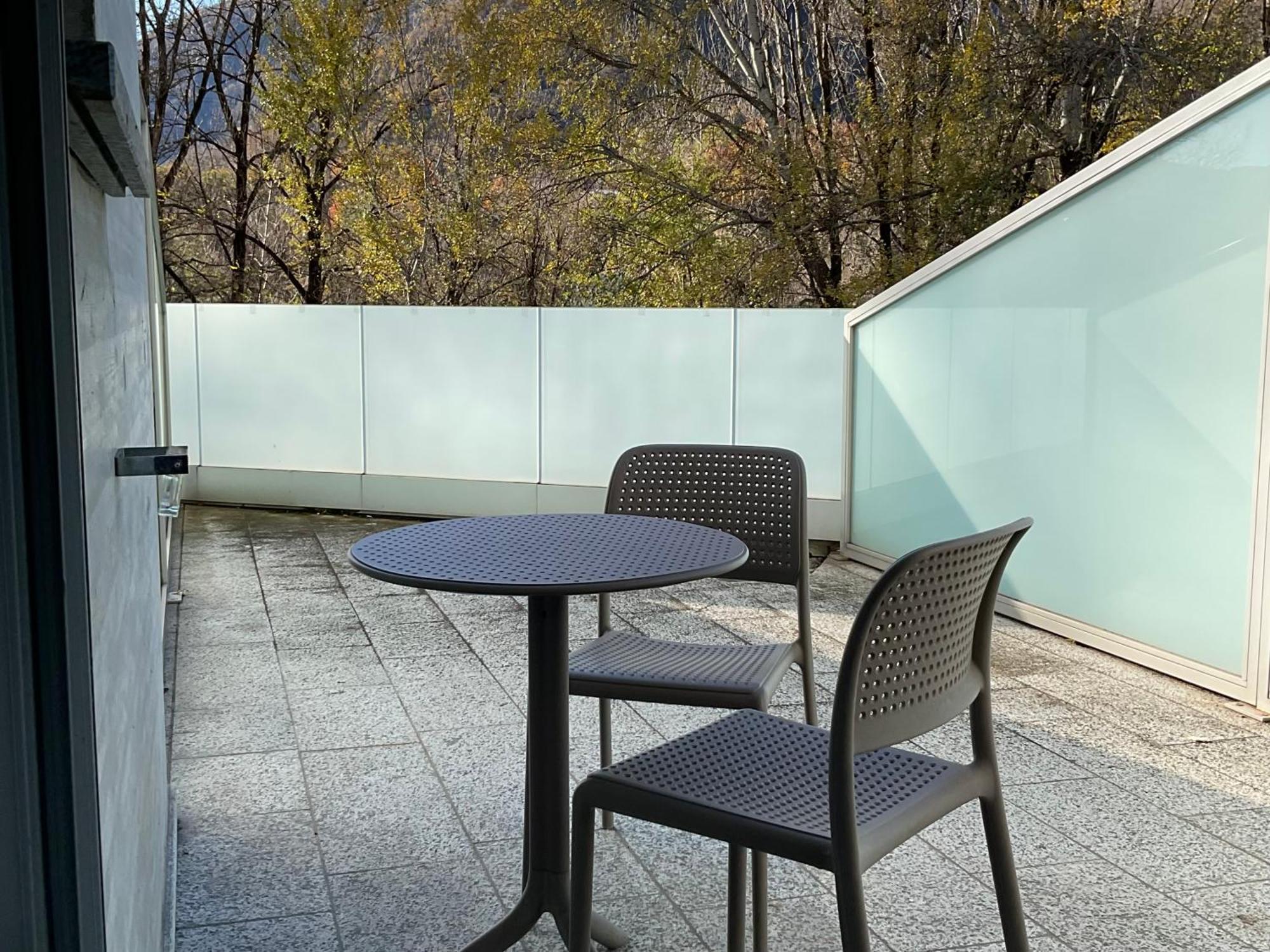 Hotel Liberty Self Check-In Bellinzona Exterior foto