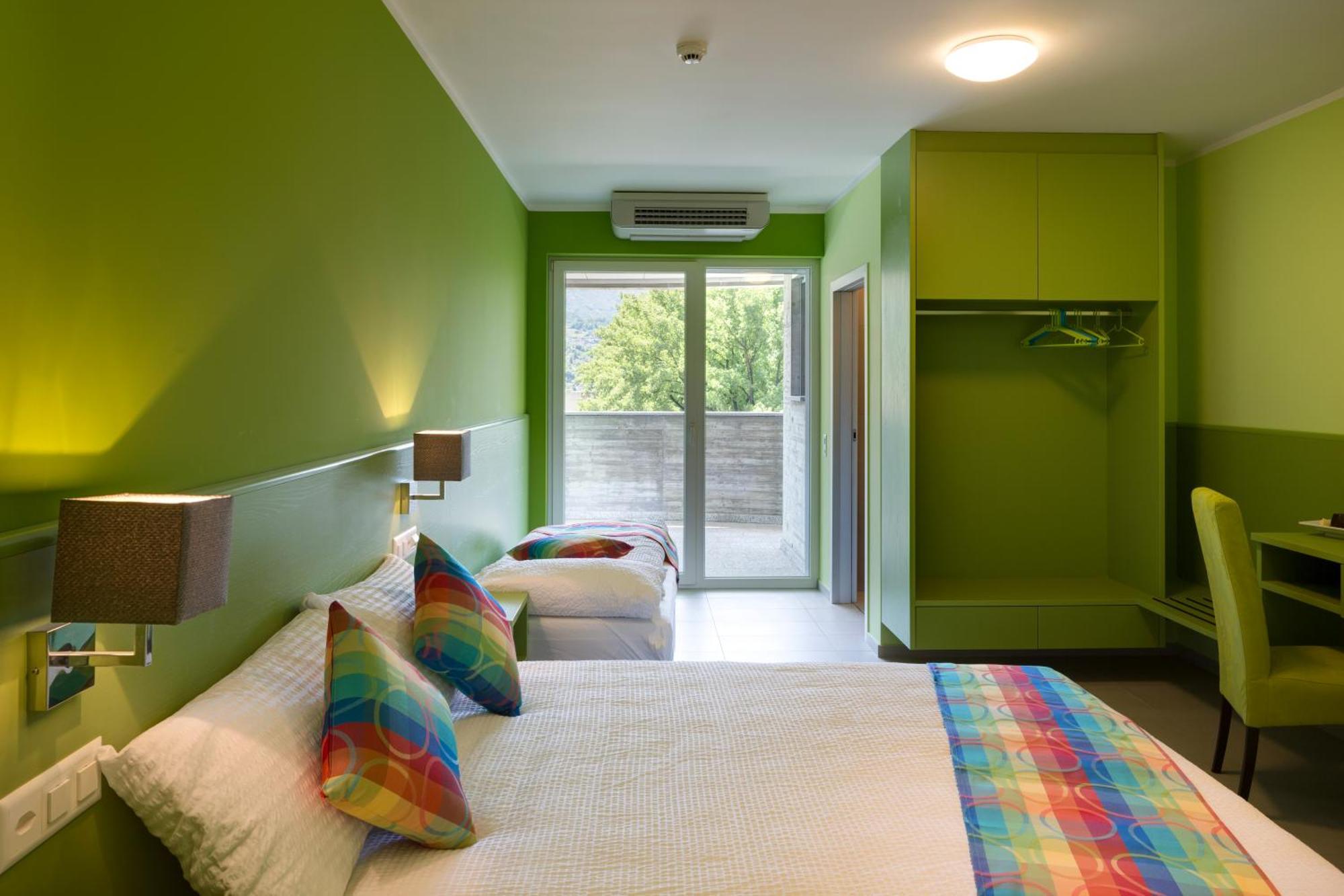 Hotel Liberty Self Check-In Bellinzona Quarto foto